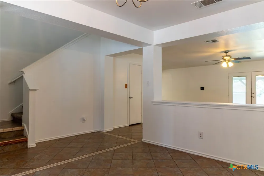 2209 Canvas Back Drive Taylor, TX 76574