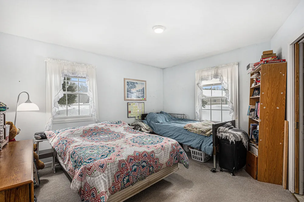 4935 W Deren Road Ludington, MI 49431