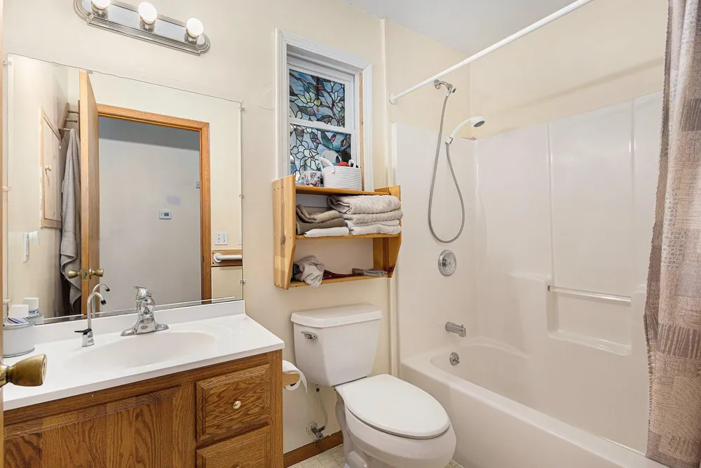 4935 W Deren Road Ludington, MI 49431