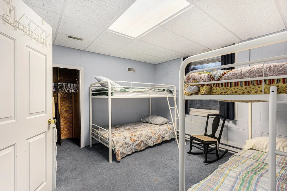 4935 W Deren Road Ludington, MI 49431