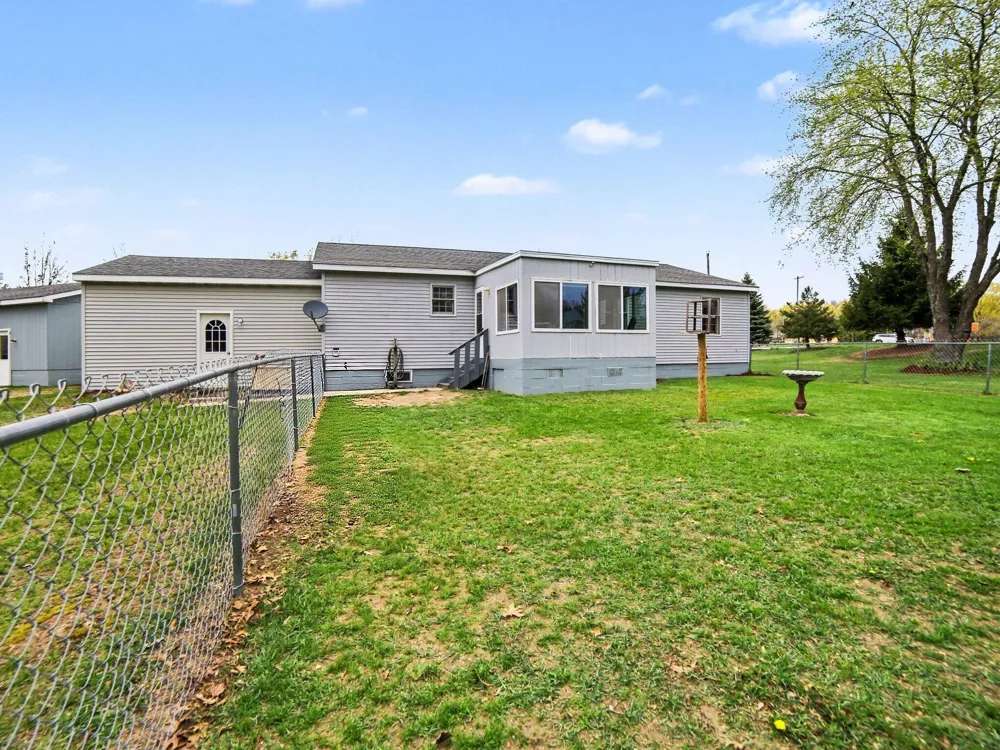 4935 W Deren Road Ludington, MI 49431