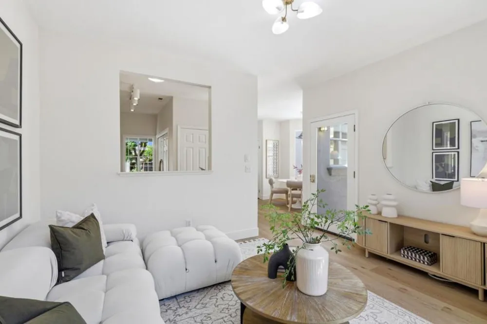 113 Beacon Street Mountain View, CA 94040