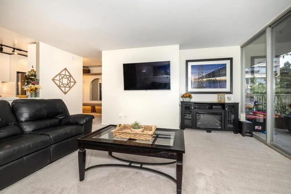 400 Davey Glen Road #4503 Belmont, CA 94002