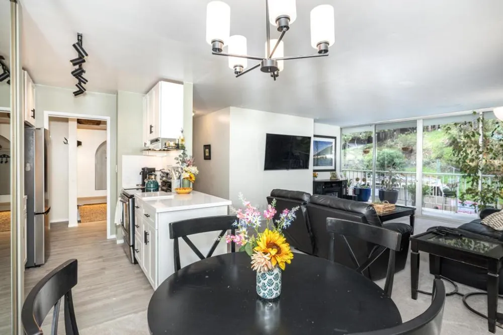 400 Davey Glen Road #4503 Belmont, CA 94002