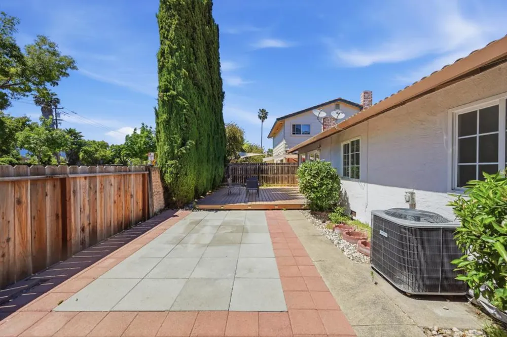 8398 Cypress Court Dublin, CA 94568