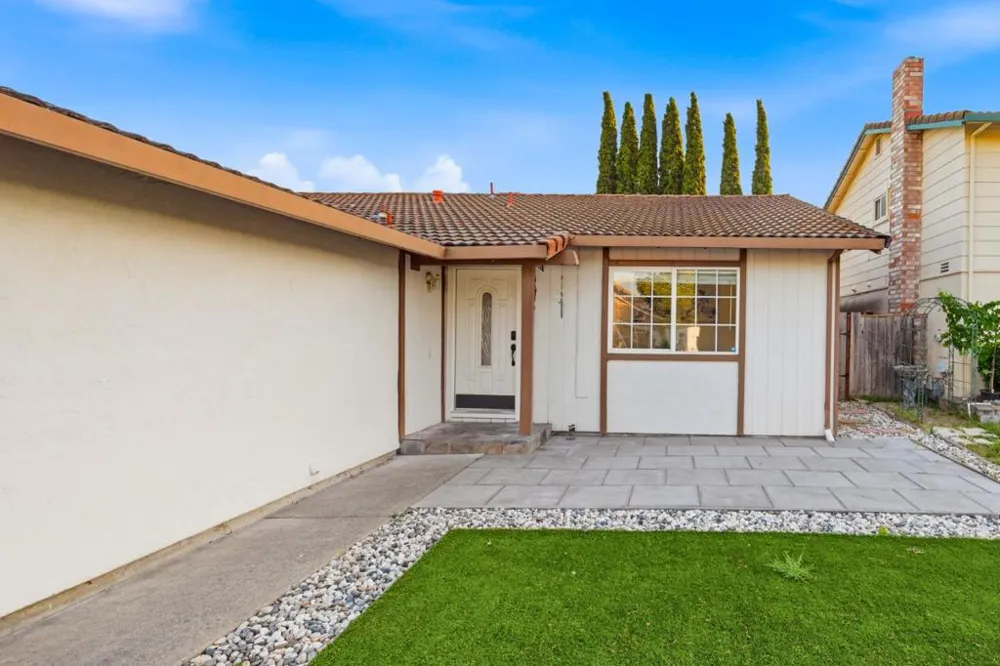 8398 Cypress Court Dublin, CA 94568