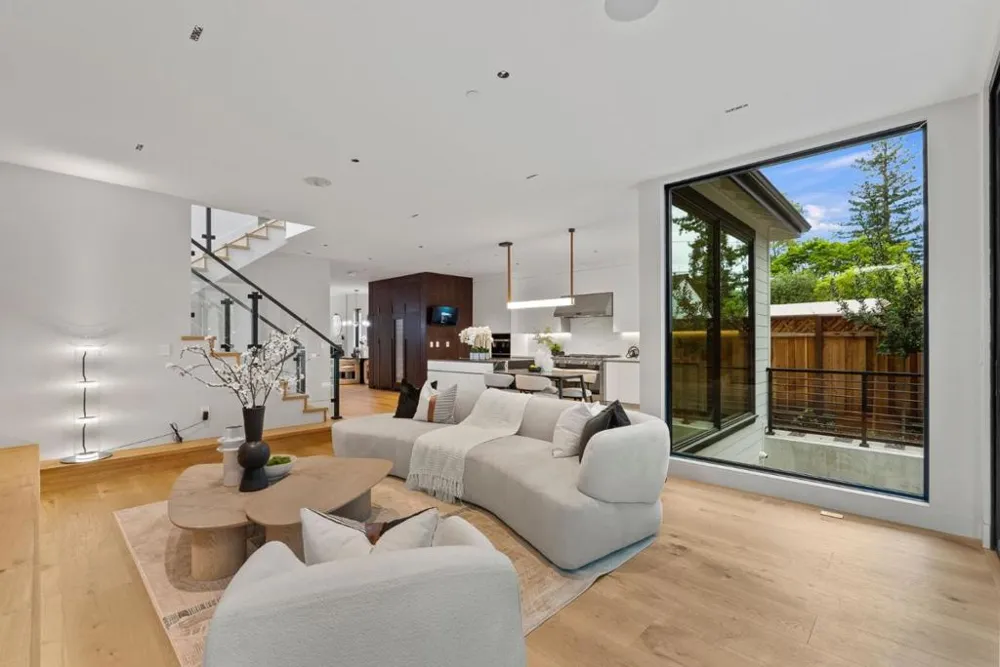 618 Tennyson Avenue Palo Alto, CA 94301