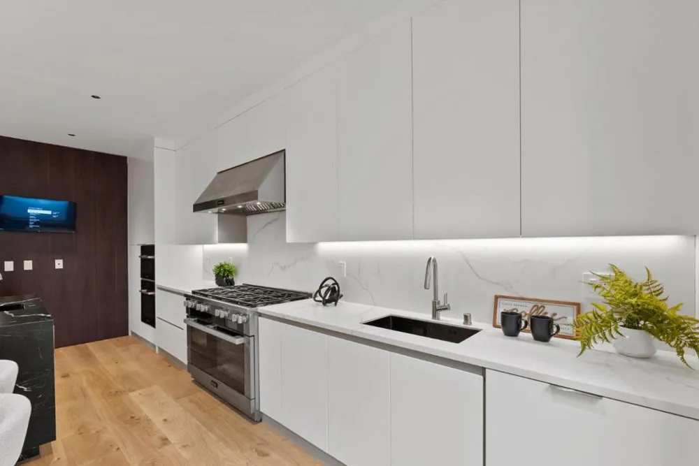 618 Tennyson Avenue Palo Alto, CA 94301
