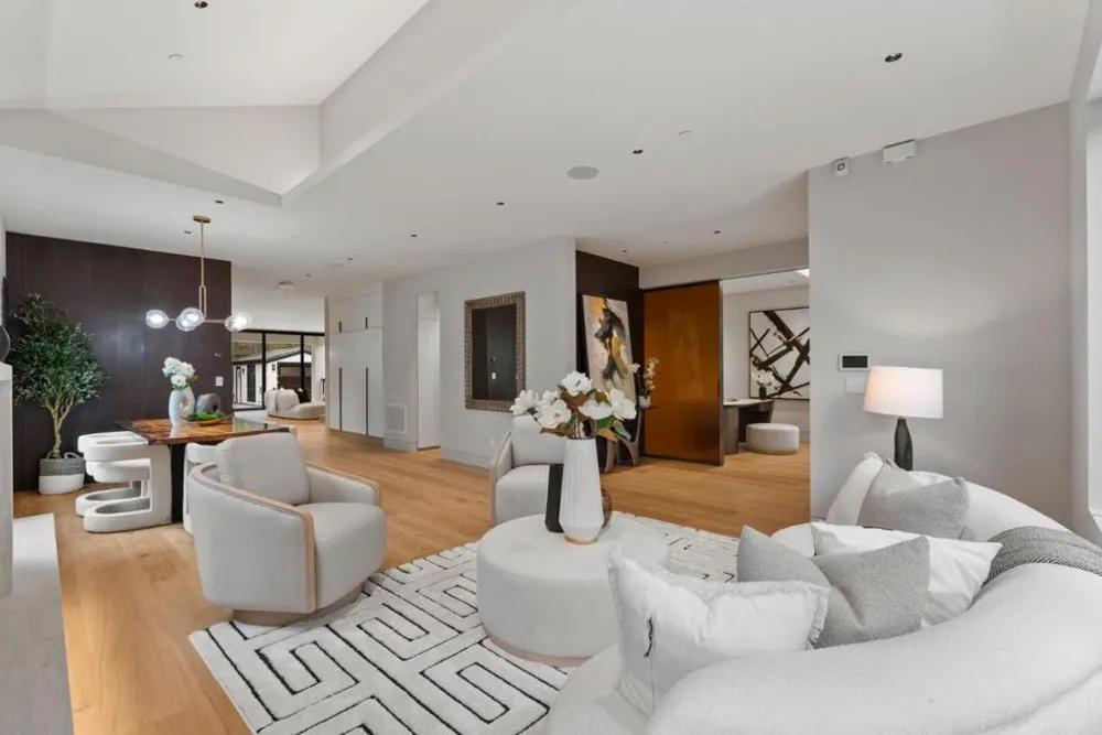 618 Tennyson Avenue Palo Alto, CA 94301