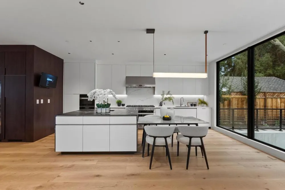 618 Tennyson Avenue Palo Alto, CA 94301