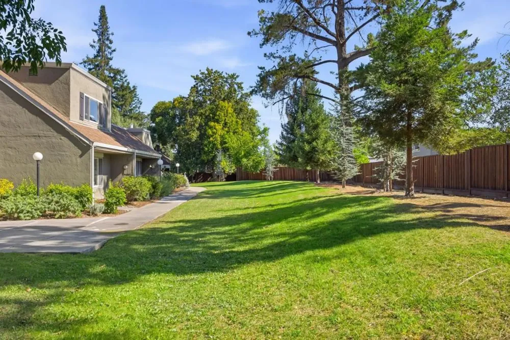 2505 Olivegate Lane San Jose, CA 95136