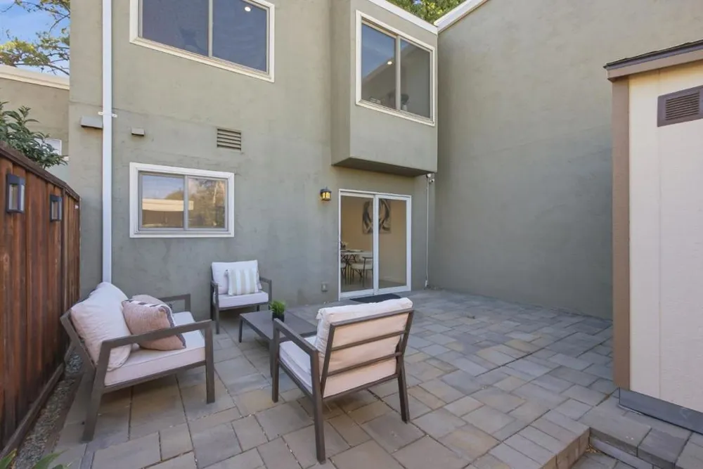 2505 Olivegate Lane San Jose, CA 95136