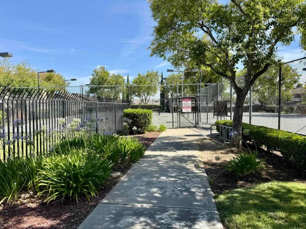 3101 Peppermill Circle Pittsburg, CA 94565