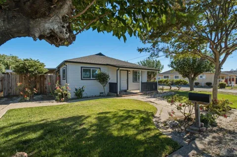 311 Santa Ana Road