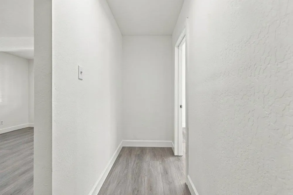 311 Santa Ana Road Hollister, CA 95023