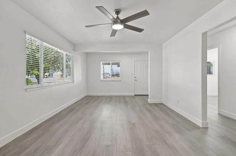 311 Santa Ana Road Hollister, CA 95023