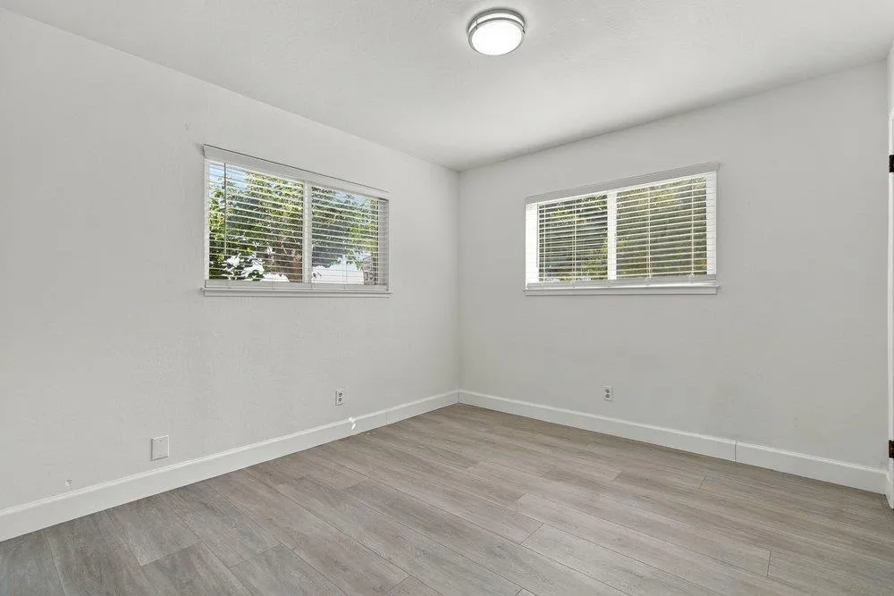 311 Santa Ana Road Hollister, CA 95023