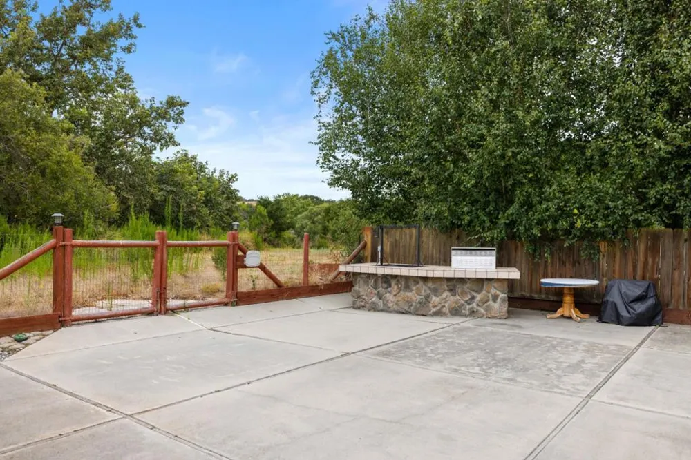 20382 Franciscan Way Salinas, CA 93908