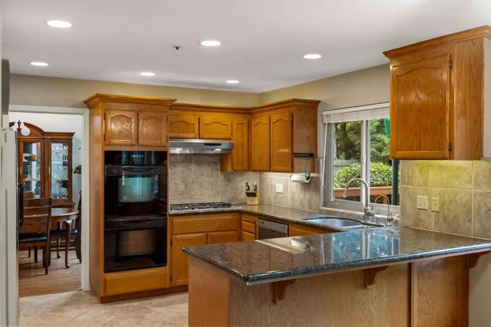 20382 Franciscan Way Salinas, CA 93908