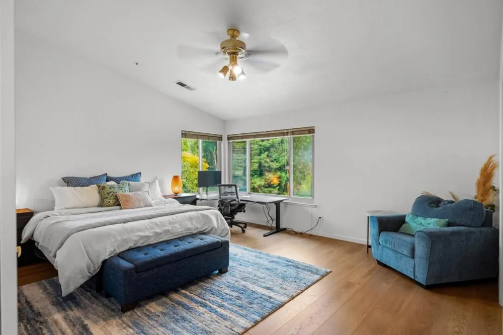20382 Franciscan Way Salinas, CA 93908