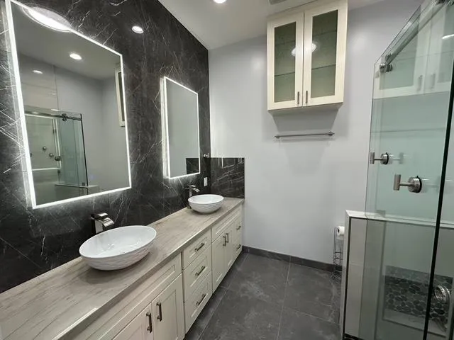 2114 Derby Avenue #B Capitola, CA 95010