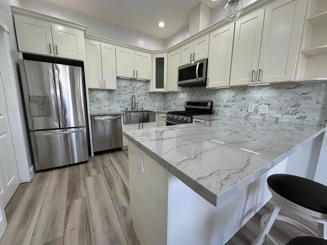 2114 Derby Avenue #B Capitola, CA 95010