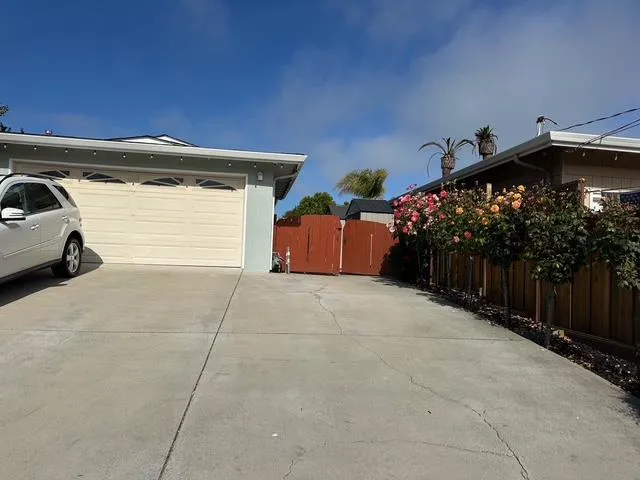 2114 Derby Avenue #B Capitola, CA 95010
