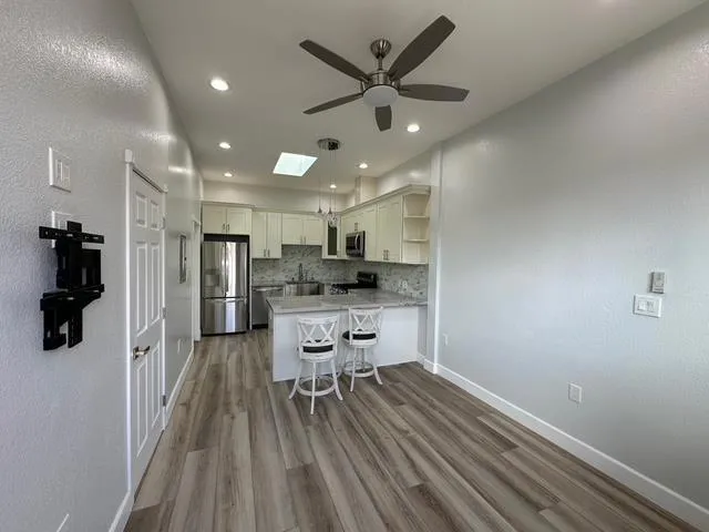 2114 Derby Avenue #B Capitola, CA 95010