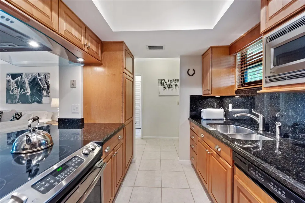 13334 Polo Club Road #329 Wellington, FL 33414
