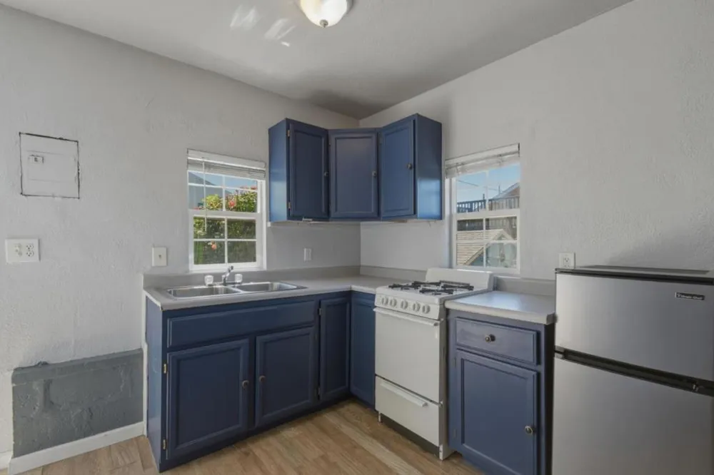 16640 Los Banos Street San Leandro, CA 94578