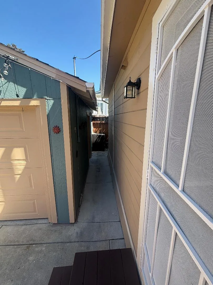 16640 Los Banos Street San Leandro, CA 94578