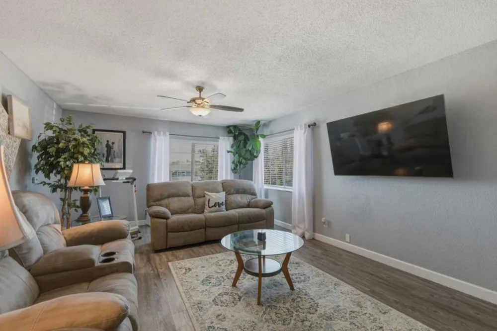 16640 Los Banos Street San Leandro, CA 94578