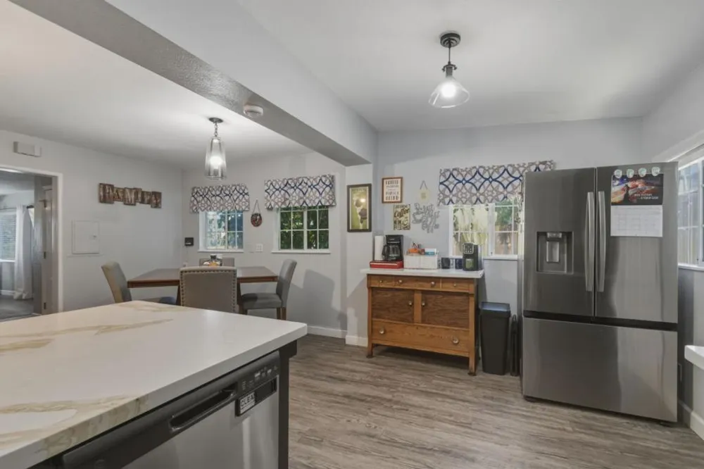 16640 Los Banos Street San Leandro, CA 94578