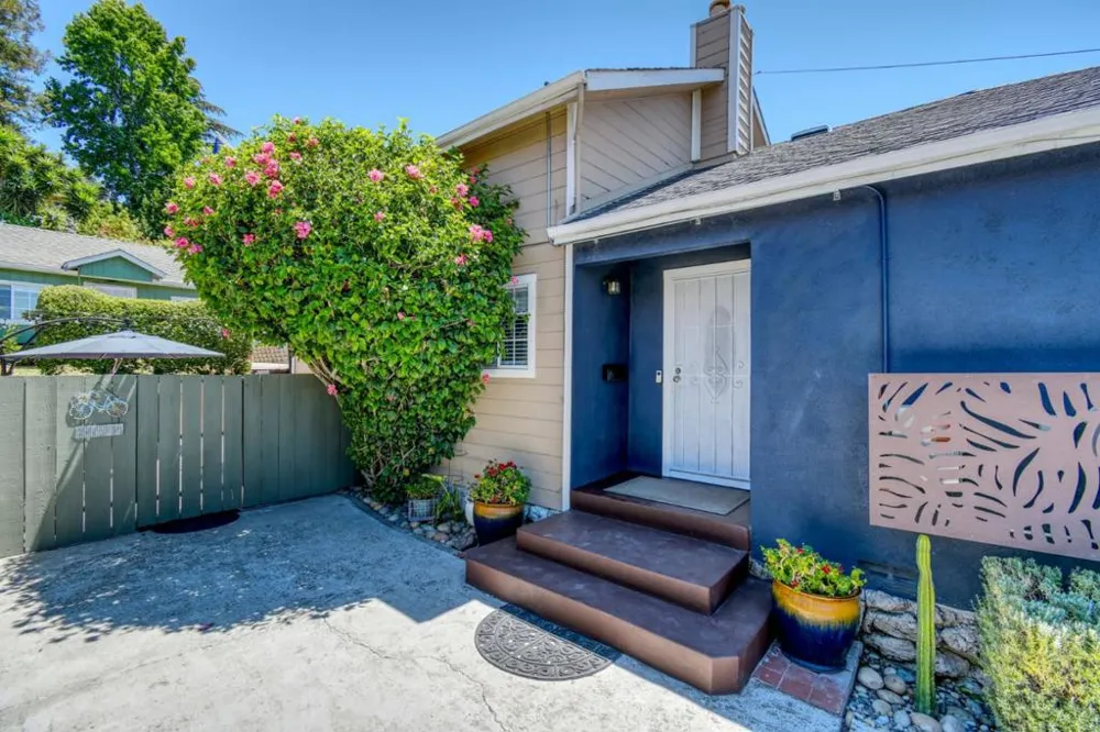16640 Los Banos Street San Leandro, CA 94578