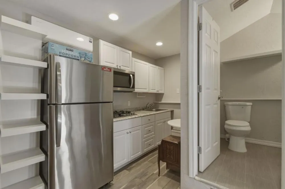 16640 Los Banos Street San Leandro, CA 94578