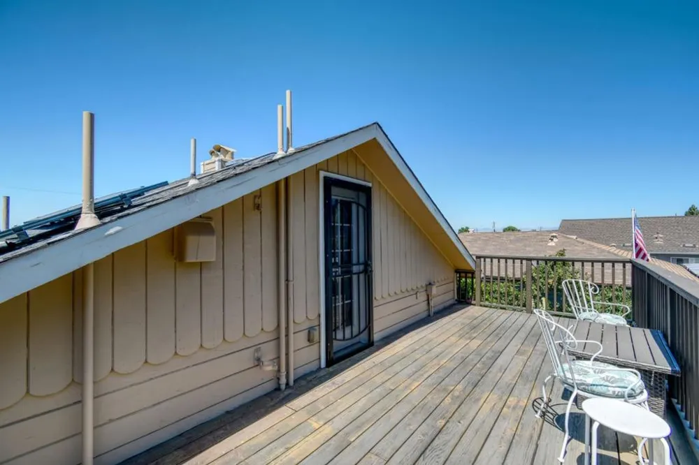 16640 Los Banos Street San Leandro, CA 94578