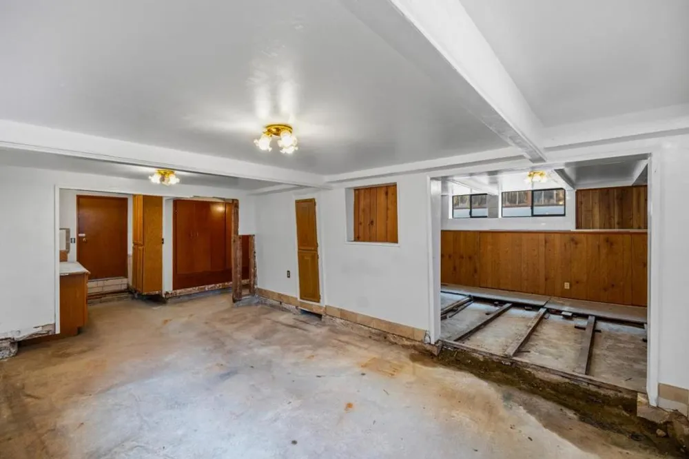 833 Hellam Street Monterey, CA 93940