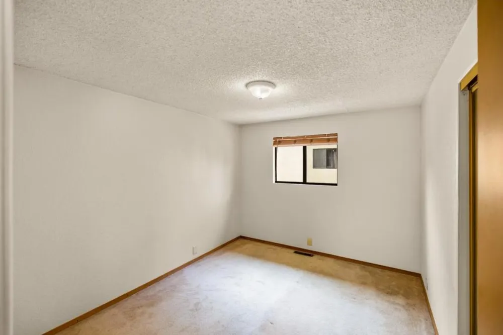 833 Hellam Street Monterey, CA 93940