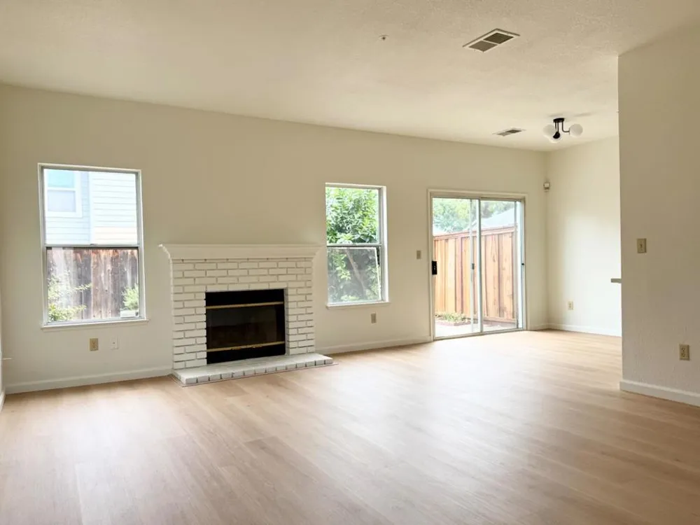 127 Harris Circle Bay Point, CA 94565