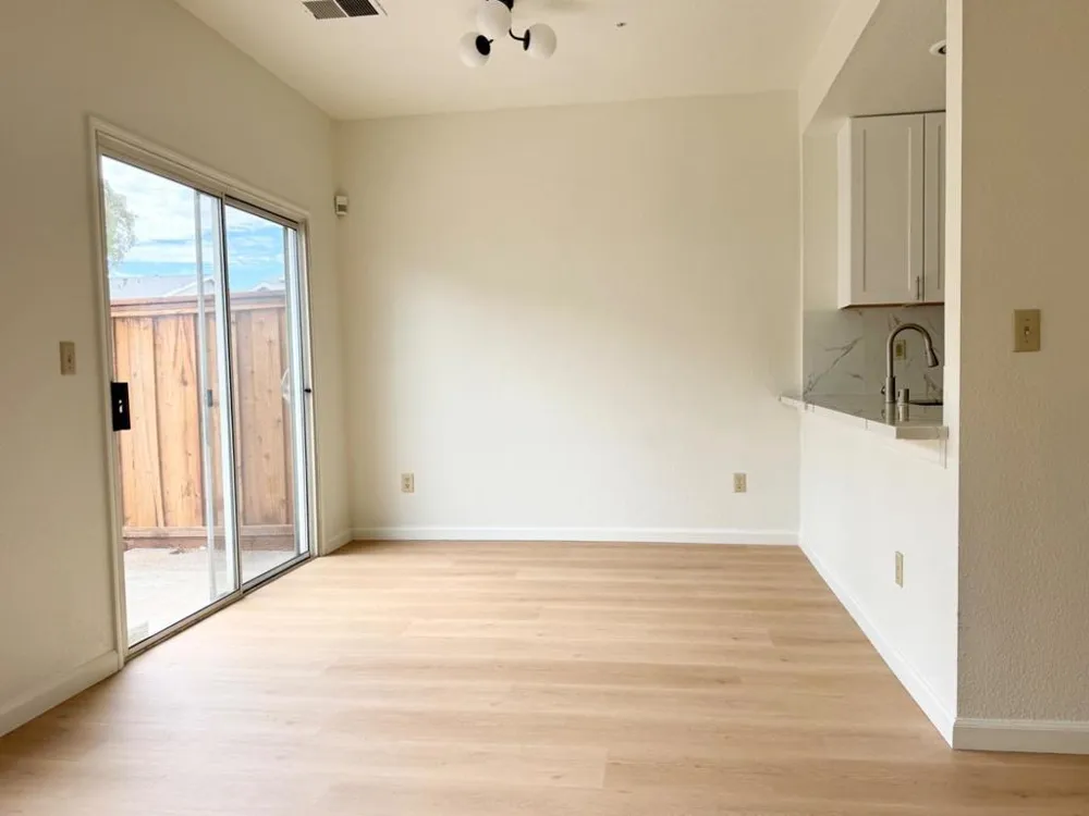 127 Harris Circle Bay Point, CA 94565
