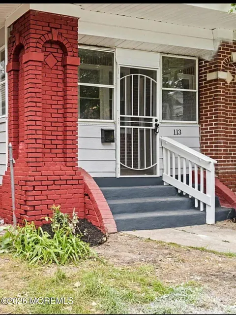 113 Columbia Avenue