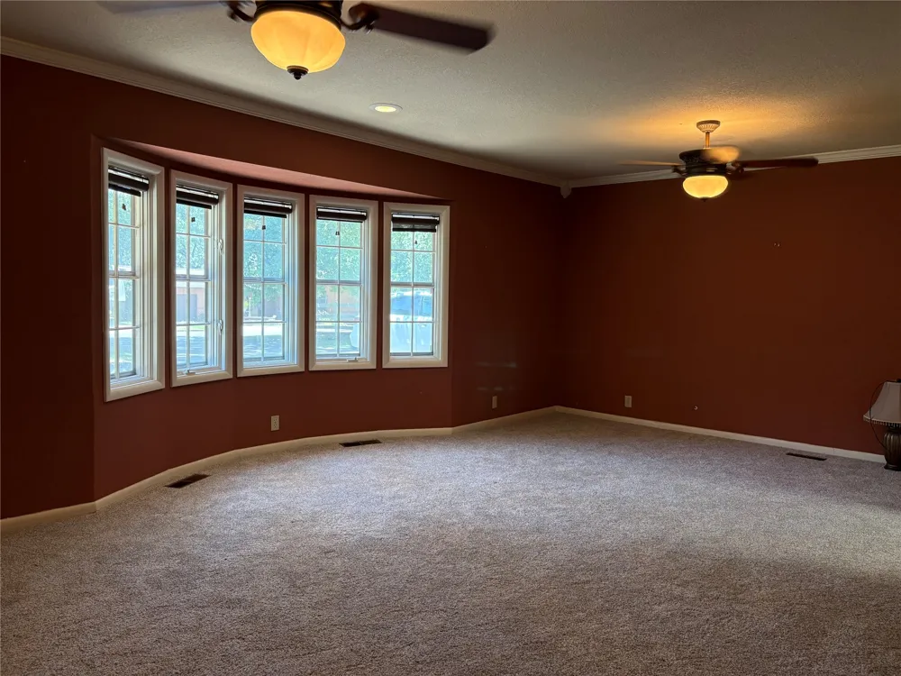717 E Seneca Street E Tahlequah, OK 74464