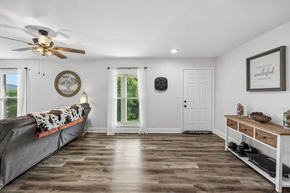 132 Hillwood Dr Carthage, TN 37030