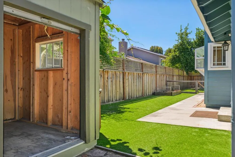 3230 Virgil Lane Santa Cruz, CA 95062