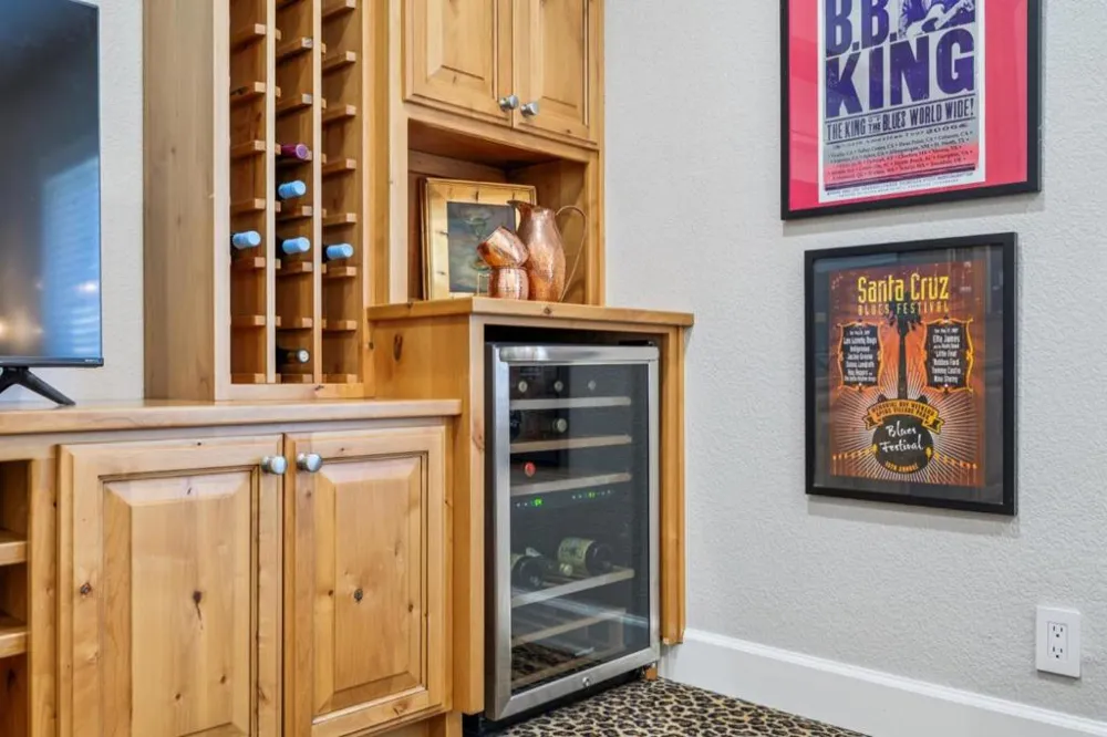 3230 Virgil Lane Santa Cruz, CA 95062