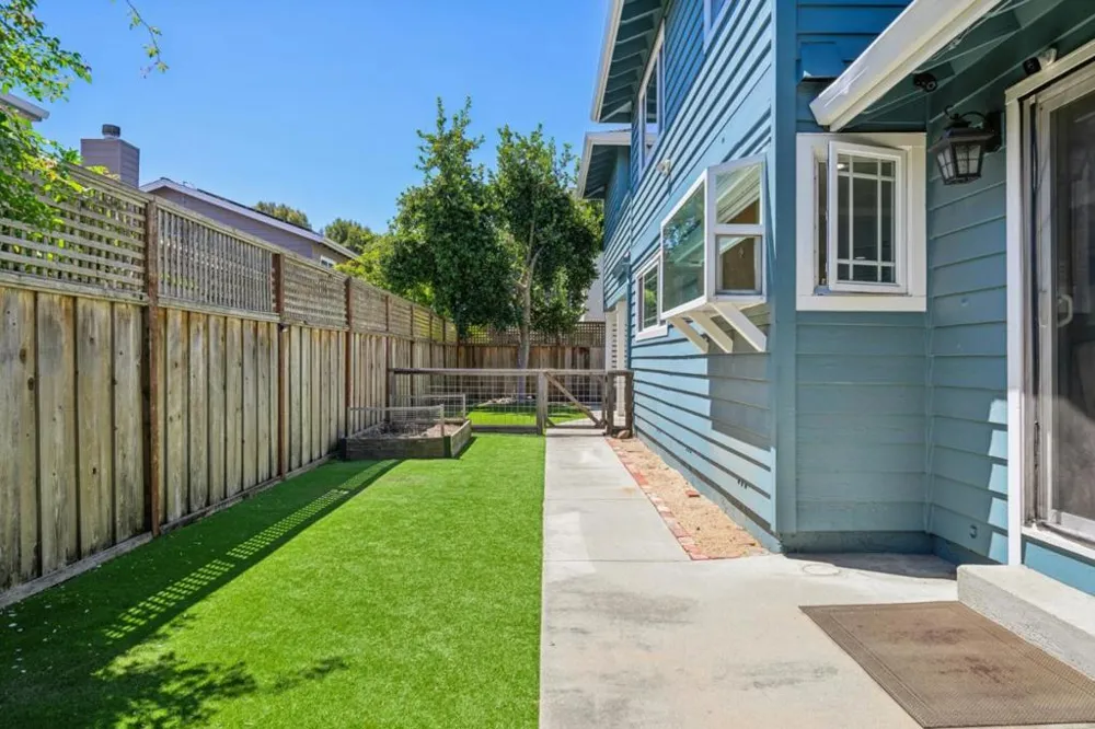 3230 Virgil Lane Santa Cruz, CA 95062