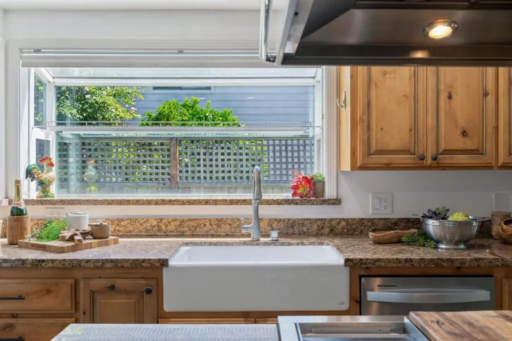 3230 Virgil Lane Santa Cruz, CA 95062