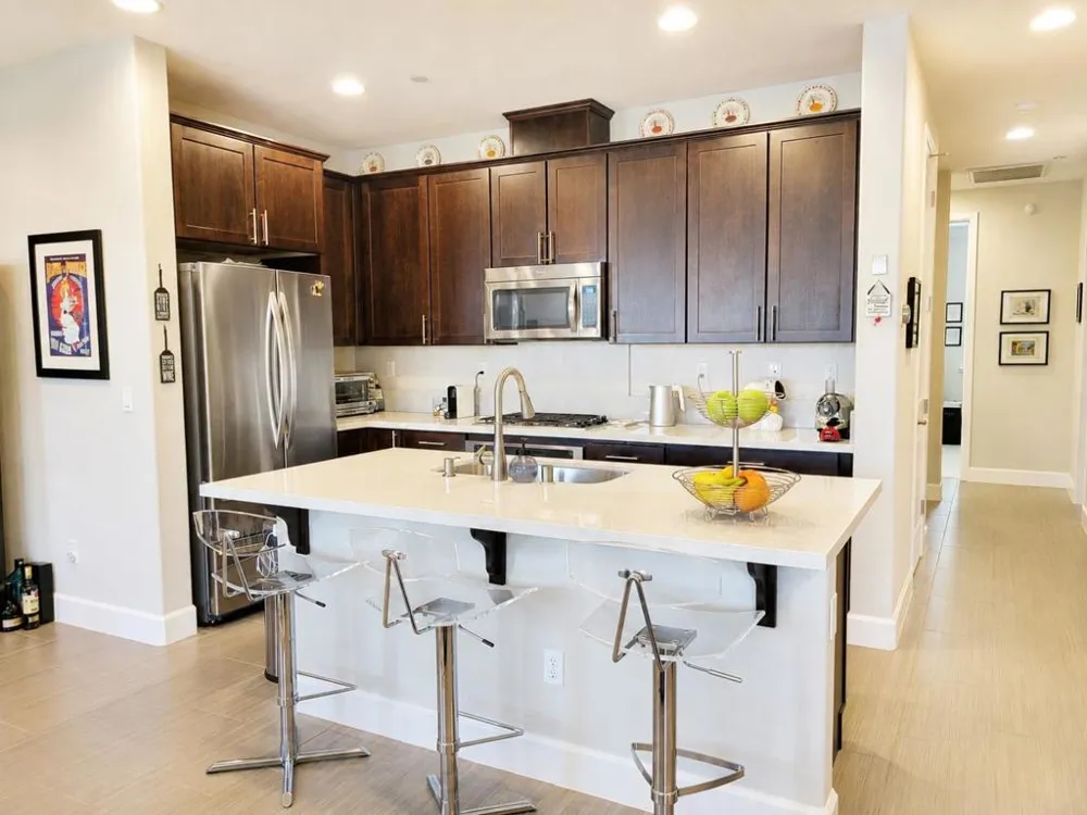 632 True Wind Way #608 Redwood City, CA 94063