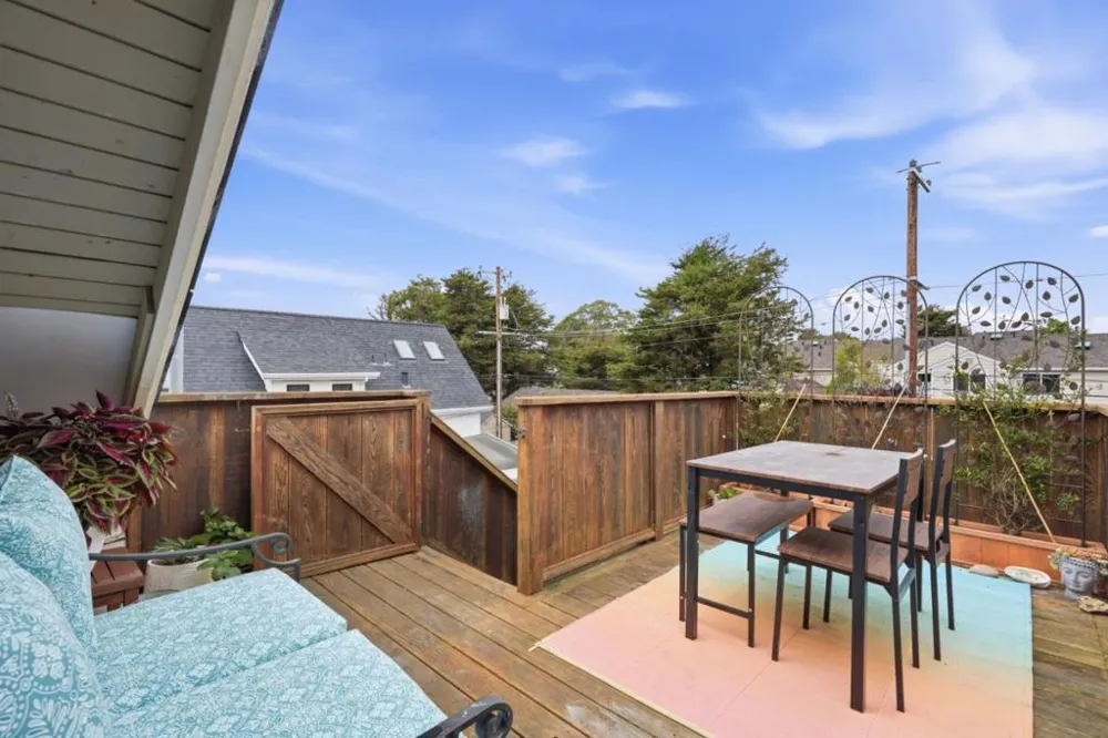 575 Myrtle Street Half Moon Bay, CA 94019