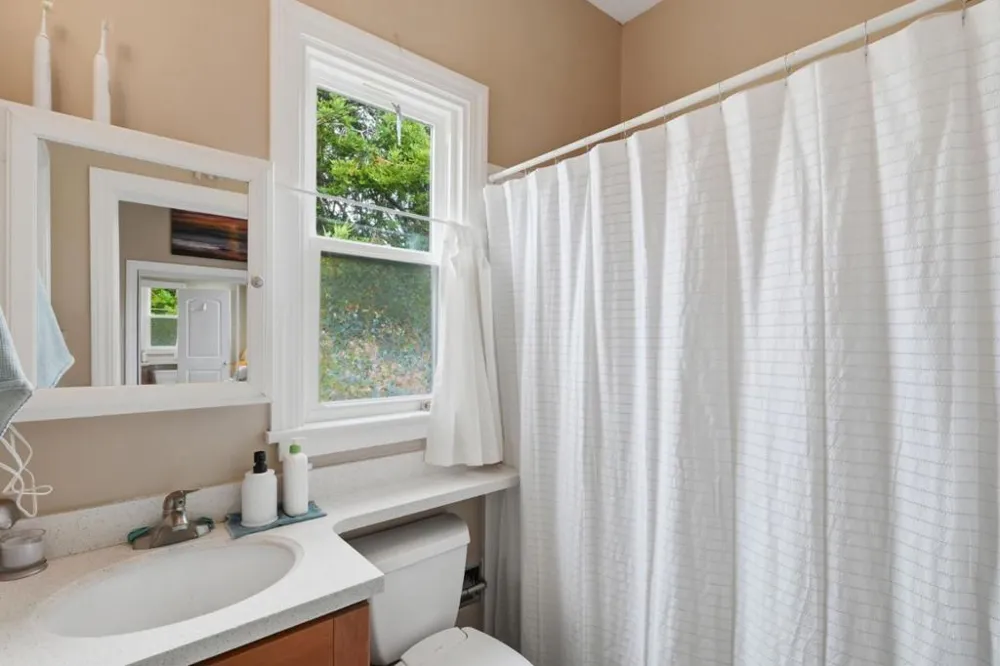 575 Myrtle Street Half Moon Bay, CA 94019